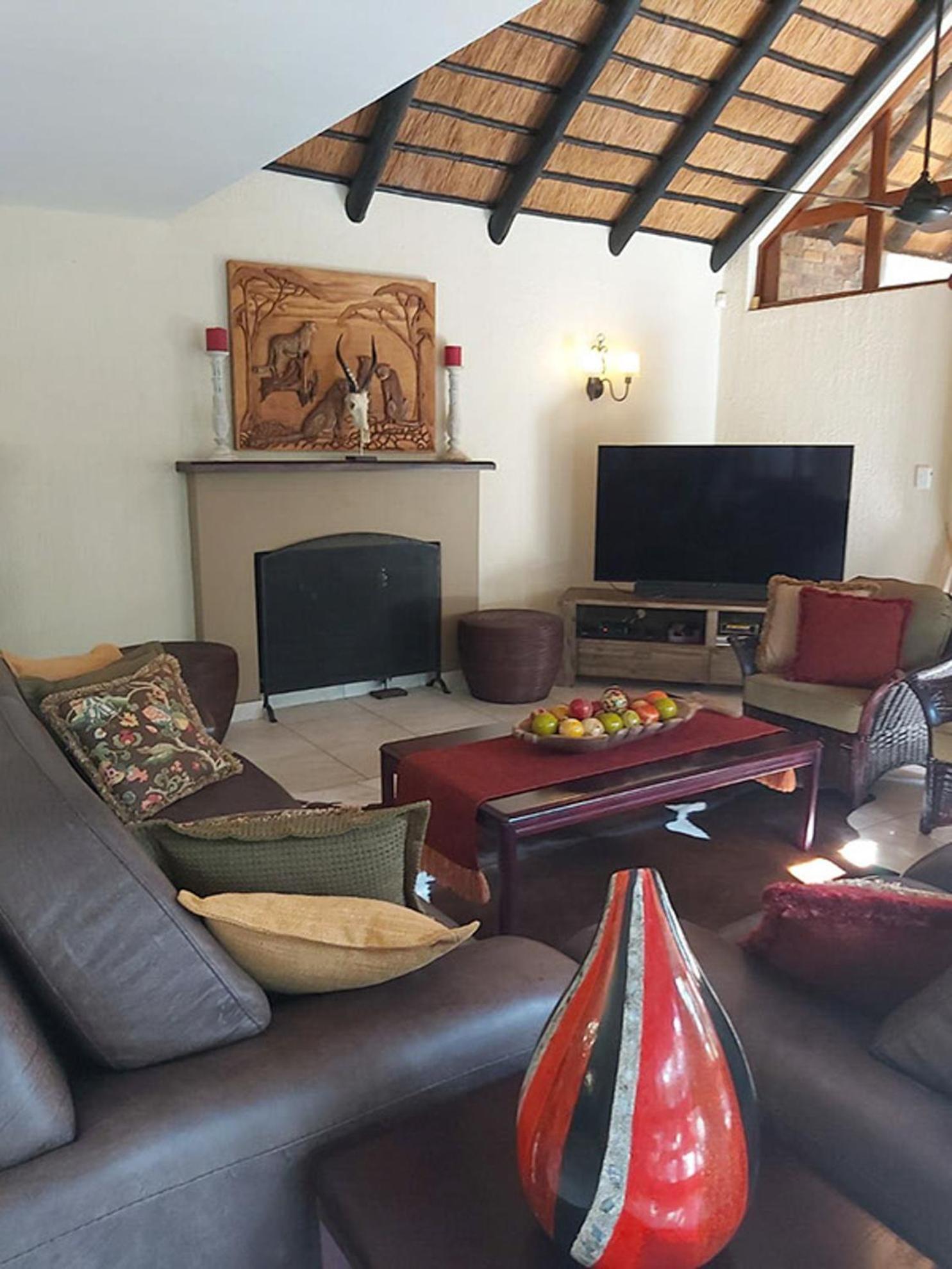 Dreamy 3 Bedroom Villa On The Edge Of The Sabie River In Kruger Park Lodge เฮซีวิว ภายนอก รูปภาพ