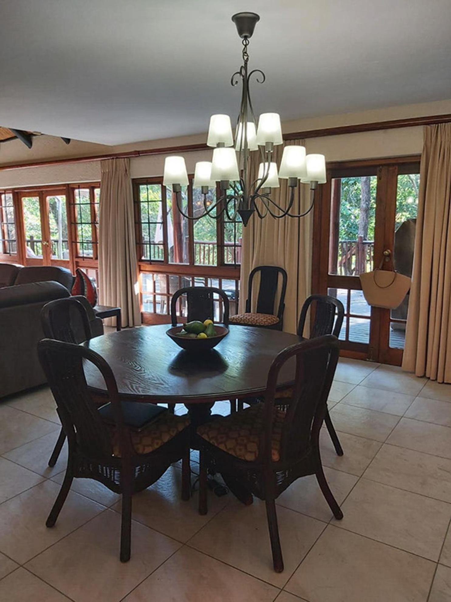 Dreamy 3 Bedroom Villa On The Edge Of The Sabie River In Kruger Park Lodge เฮซีวิว ภายนอก รูปภาพ